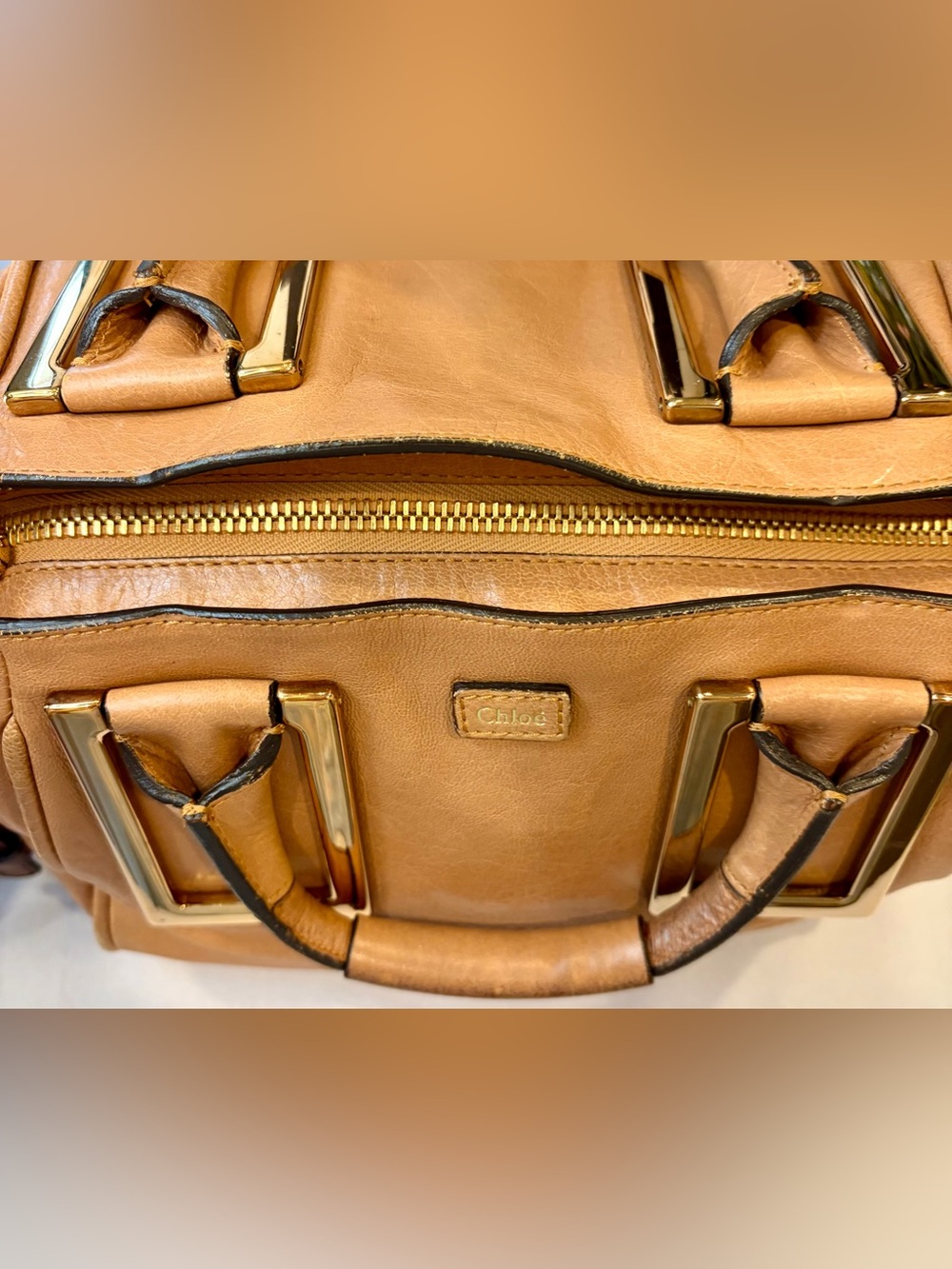 EUC!! CHLOÉ ETHEL Tan
Leather Satchel/Crossbody with Gold Hardware (Vintage) - Picture 7 of 16
